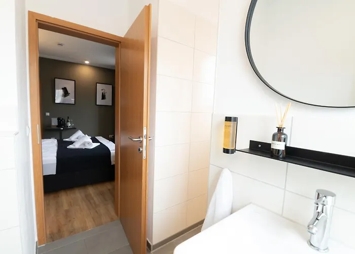 Exklusives 2 In Steinfeld